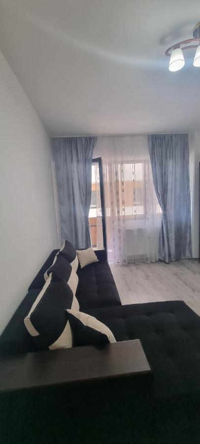 Apartment Mihaela *