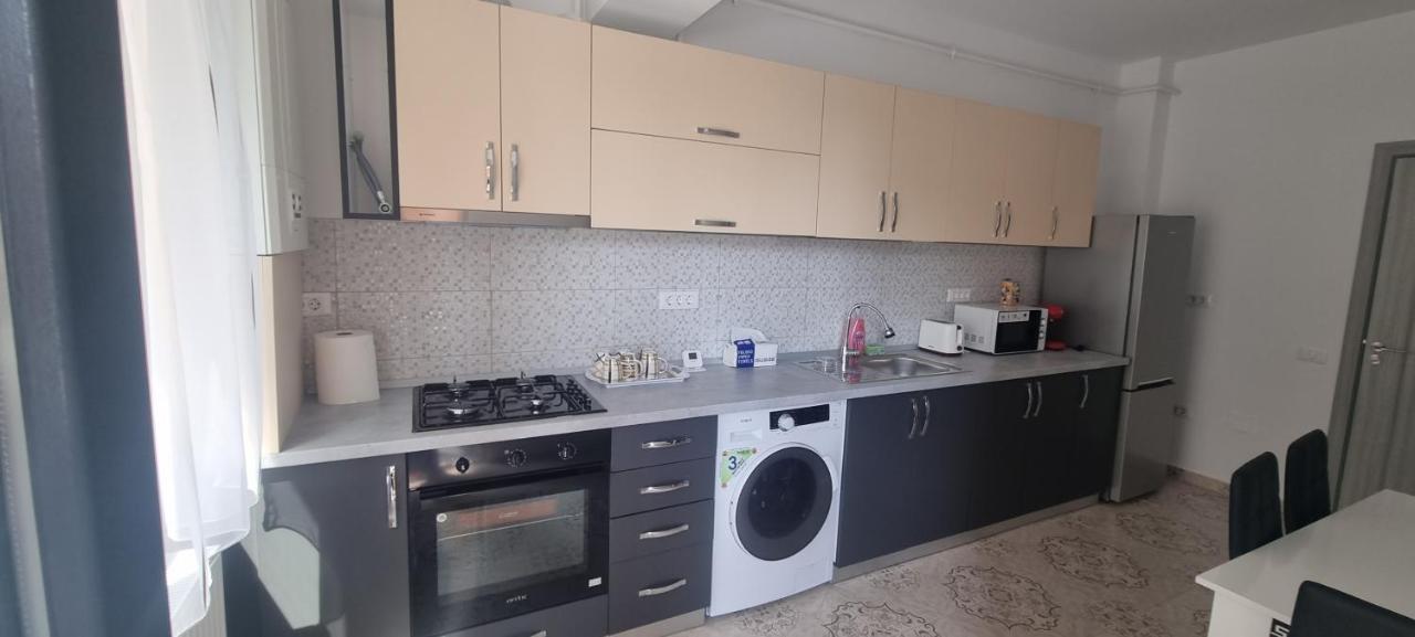 Mihaela Apartment